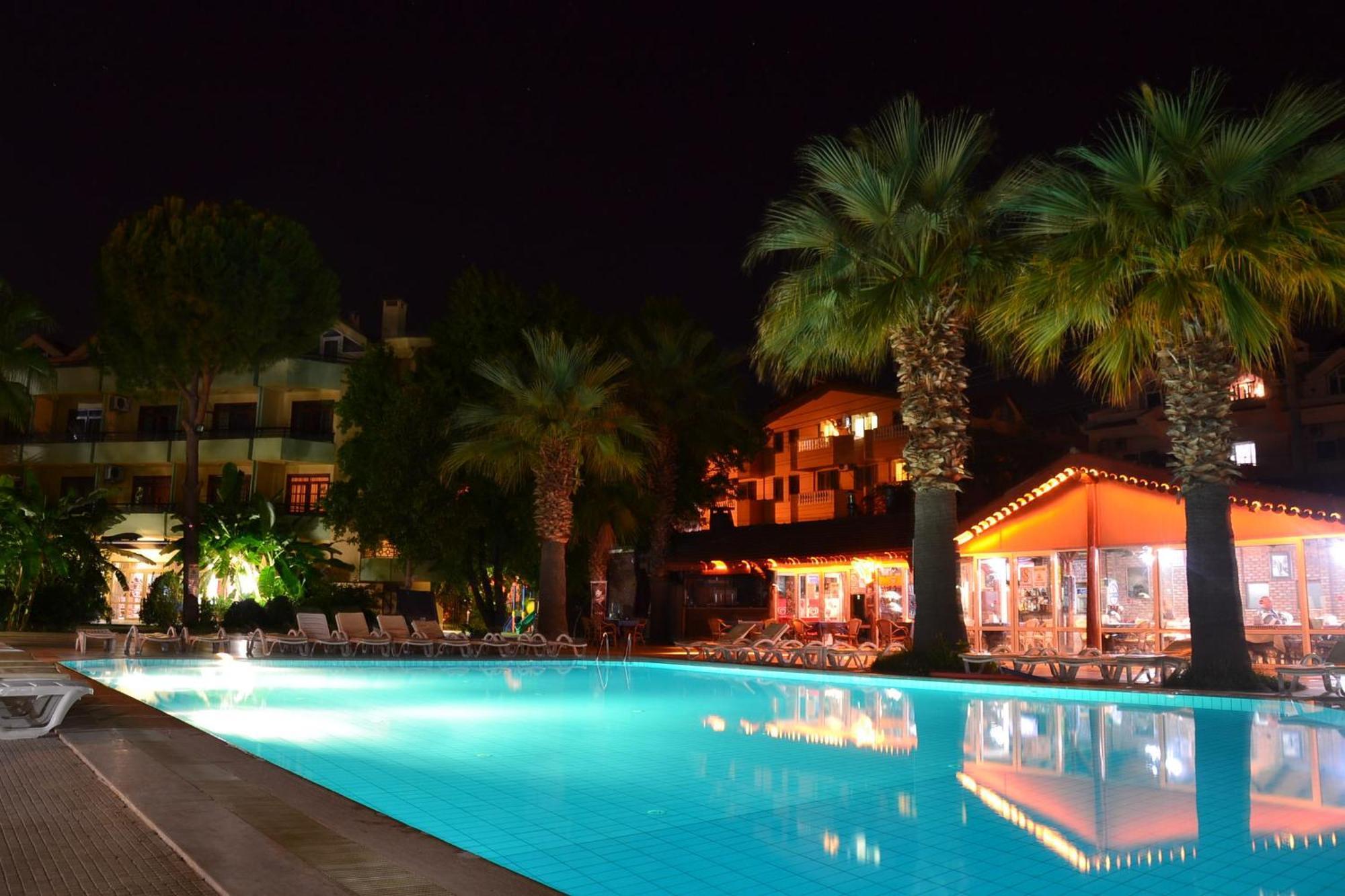 Club Palm Garden Keskin Hotel Marmaris Exterior photo